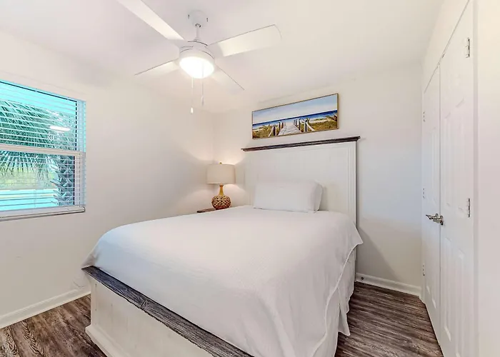 Coastal With Open Layout Nautical Theme Smart Tvs Access & Ac