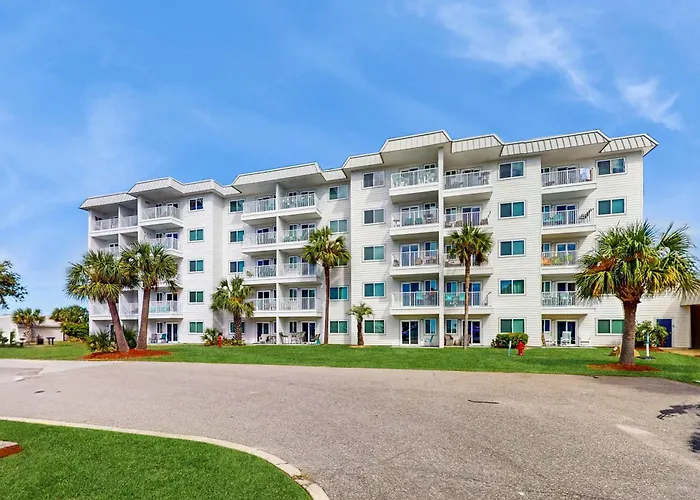 Coastal With Open Layout Nautical Theme Smart Tvs Access & Ac Holiday home